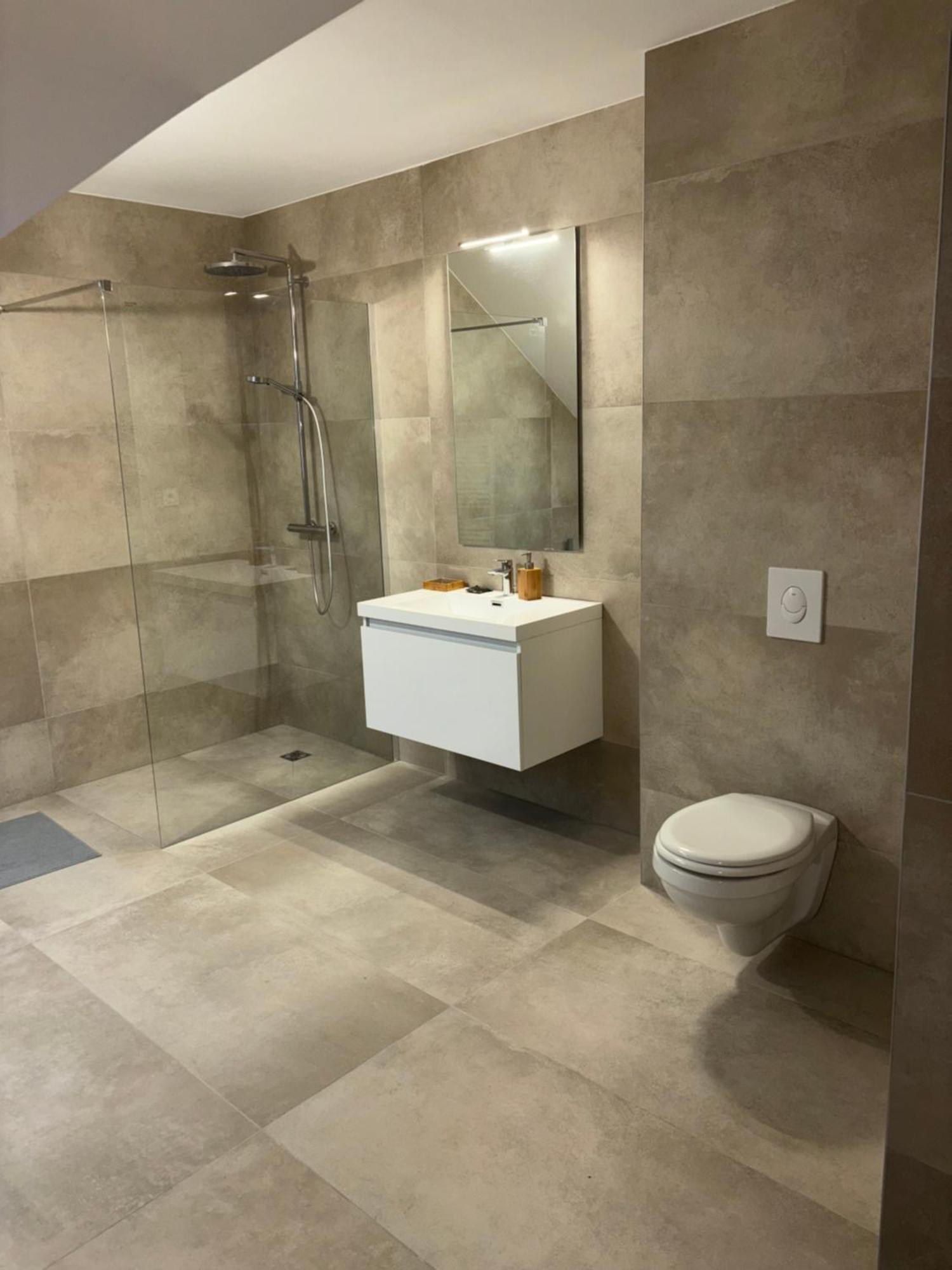 Duplex 6 Pers Neuf + Parking Apartman Mulhouse Kültér fotó